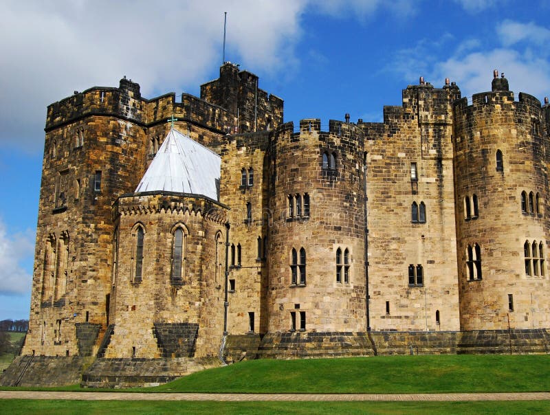 Il castello di Alnwick fotografia stock libera da diritti Il castello di Alnwick fotografia stock libera da diritti