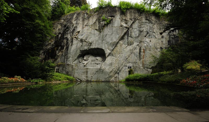 Monumento del leone di Loewendenkmal Lucerna. Il monumento del leone a Lucerna