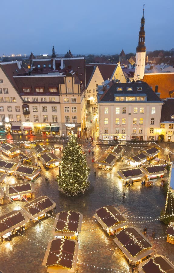 Il Natale commercializza a Tallinn, Estonia fotografie stock Il Natale commercializza a Tallinn, Estonia fotografie stock