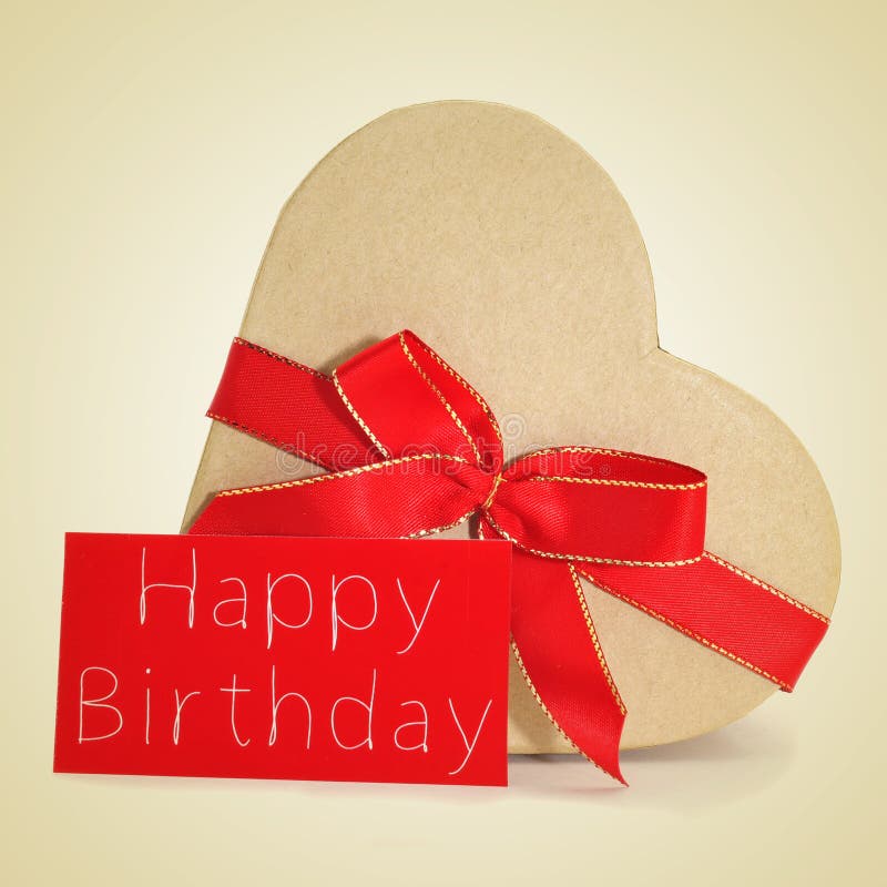 Il regalo ed il testo mandano un sms al buon compleanno in insegna rossa, con un retro immagini stock Il regalo ed il testo mandano un sms al buon compleanno in insegna rossa, con un retro immagini stock