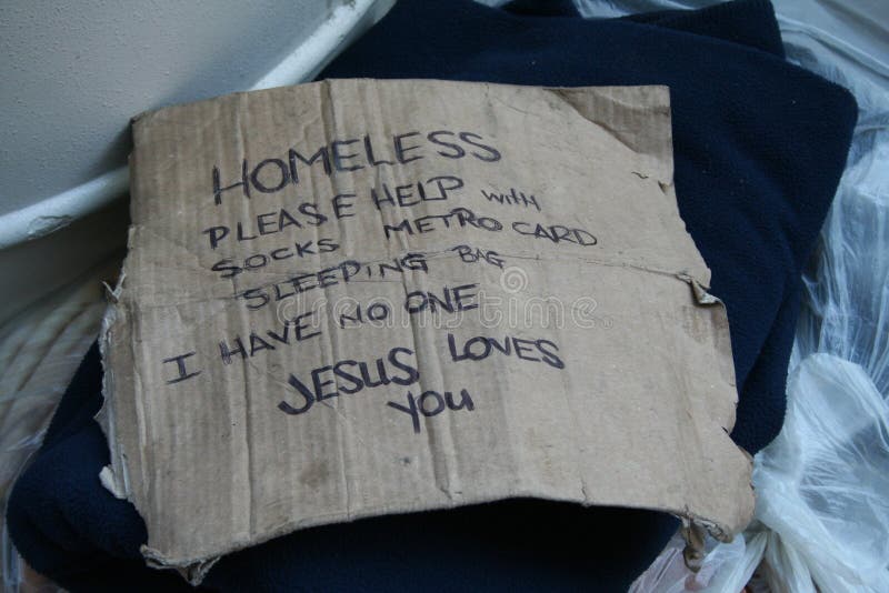Il segno del senzatetto sulle vie di NYC