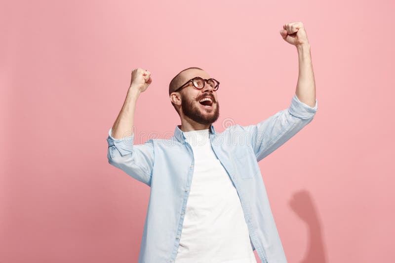 Il successo di conquista equipaggia la celebrazione estatica felice essendo un vincitore Immagine energetica dinamica del modello immagini stock Il successo di conquista equipaggia la celebrazione estatica felice essendo un vincitore Immagine energetica dinamica del modello immagini stock