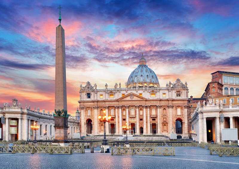 Il Vaticano, Roma, la basilica di St Peter immagini stock libere da diritti Il Vaticano, Roma, la basilica di St Peter immagini stock libere da diritti