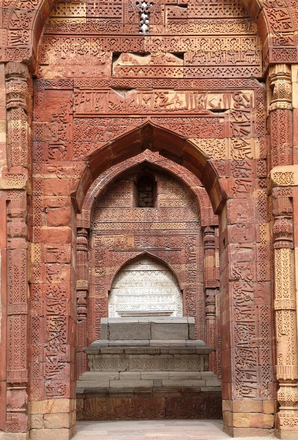 Qutub Minar is the tallest brick minar in the world. Qutub Minar is the tallest brick minar in the world