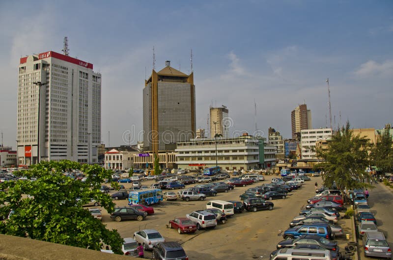 Im Stadtzentrum gelegenes Lagos lizenzfreies stockbild Im Stadtzentrum gelegenes Lagos lizenzfreies stockbild
