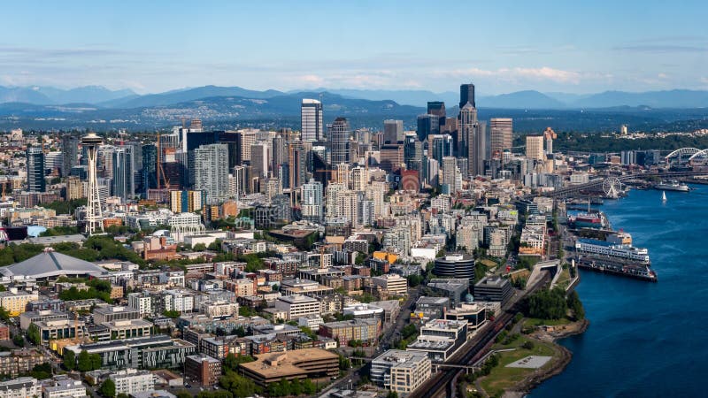 Im Stadtzentrum gelegenes Seattle Washington von oben