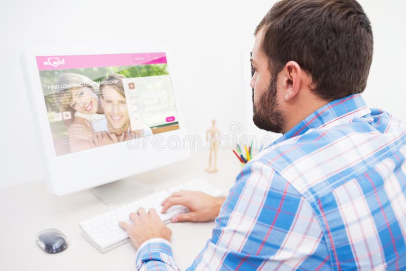 Download Image Composée De Site Web De Datation Photo stock - Image du bureau, femelle: 56478724