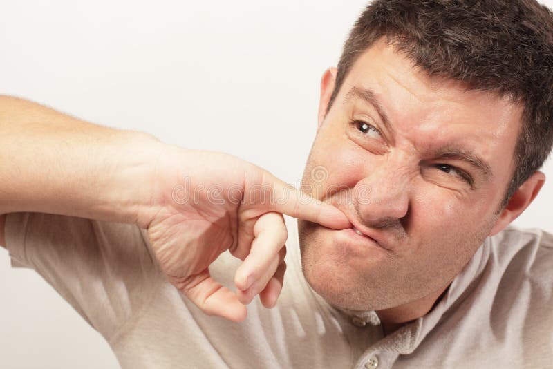 Image d'un homme sélectionnant ses dents photographie stock Image d'un homme sélectionnant ses dents photographie stock