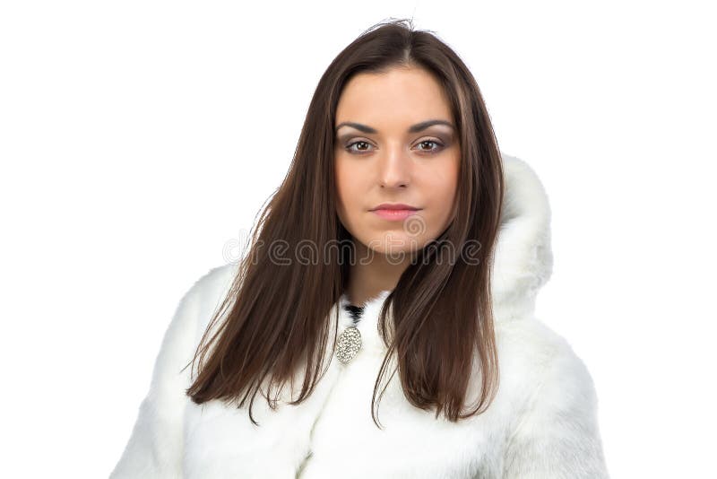Image de femme mignonne dans le manteau de fourrure blanc photographie stock libre de droits Image de femme mignonne dans le manteau de fourrure blanc photographie stock libre de droits