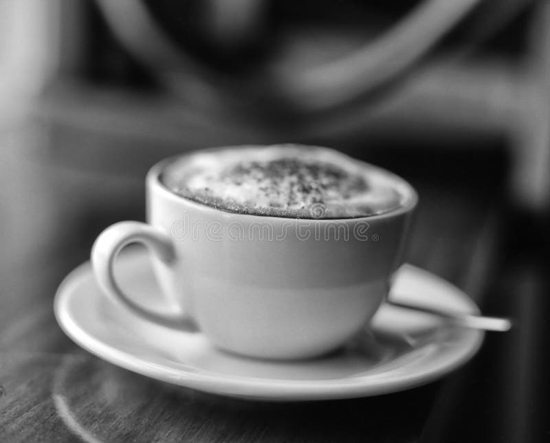 Photographie Prise D'une Tasse De Café En Noir Et Blanc
