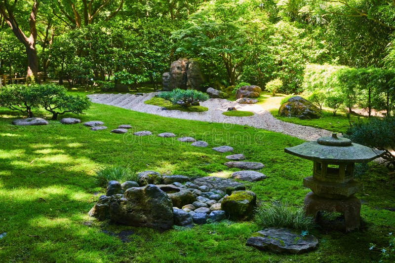 Peaceful Zen Garden with Lantern and Stone Pathway in Japanese Tea ...