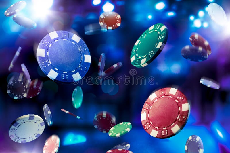 Fundo Criativo Do Casino Online, Na Mão De Um Homem Um Smartphone Com  Cartas De Néon De Jogo, Fichas, Dados. O Conceito De Jogo Online, Apostas,  Poker. Foto Royalty Free, Gravuras, Imagens