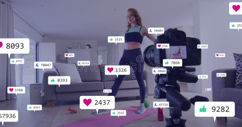 Imagen de barras de notificación sobre una mujer caucásica grabando yoga a cámara en su casa. exposición múltiple digital tecnología recordatorio de medios sociales concepto de entrenamiento y fitness.