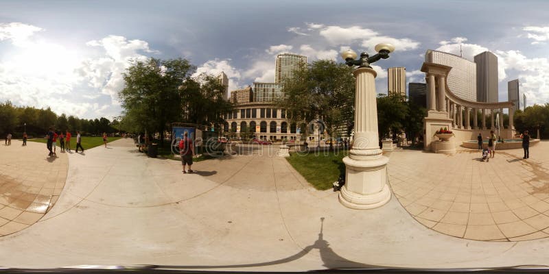 imagen 360vr del monumento del milenio en el cuadrado de Wrigley fotografía de archivo libre de regalías imagen 360vr del monumento del milenio en el cuadrado de Wrigley fotografía de archivo libre de regalías