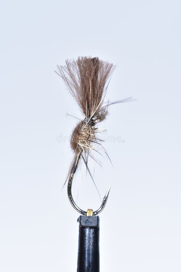 CDC shuttlecock emerger trout fly. CDC shuttlecock emerger trout fly