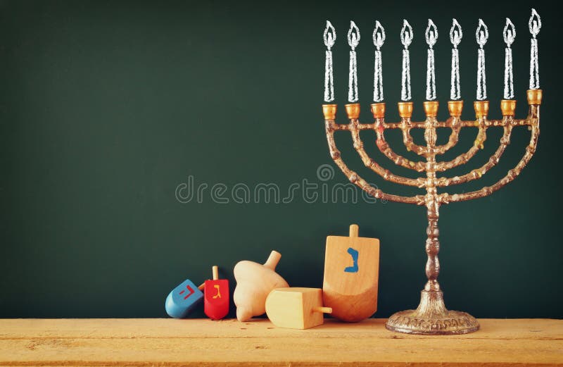 Immagine della festa ebrea Chanukah fotografia stock libera da diritti Immagine della festa ebrea Chanukah fotografia stock libera da diritti
