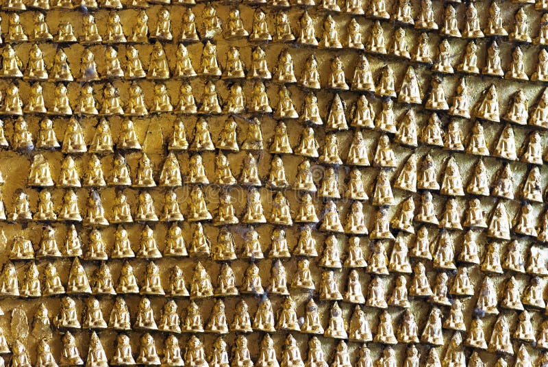 Immagini incise di Buddha sulla parete delle caverne di Pindaya - Myanmar fotografie stock Immagini incise di Buddha sulla parete delle caverne di Pindaya - Myanmar fotografie stock
