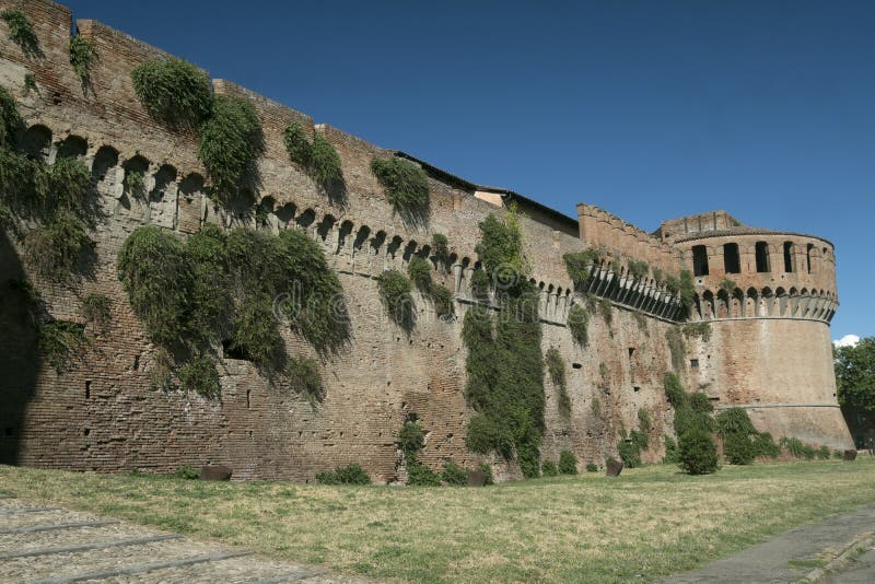 Imola Bologna, Italien Das Schloss Stockfoto Bild von stadt, emilia