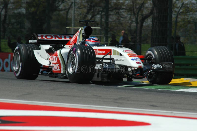Imola, ΤΠ, τον Απρίλιο του 2005 - Takuma Sato τρέχει με το φραγμό Honda F1 κατά τη διάρκεια GP του Άγιου Μαρίνου στοκ φωτογραφίες Imola, ΤΠ, τον Απρίλιο του 2005 - Takuma Sato τρέχει με το φραγμό Honda F1 κατά τη διάρκεια GP του Άγιου Μαρίνου στοκ φωτογραφίες