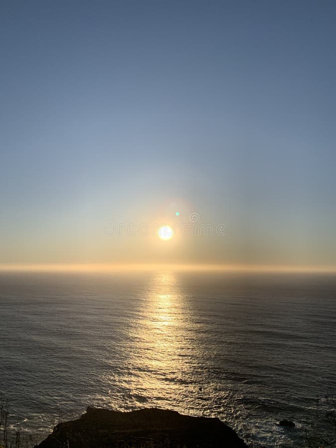 Incredible Sunset Over Pacific Coast Highway Pacific Ocean Usa Stock