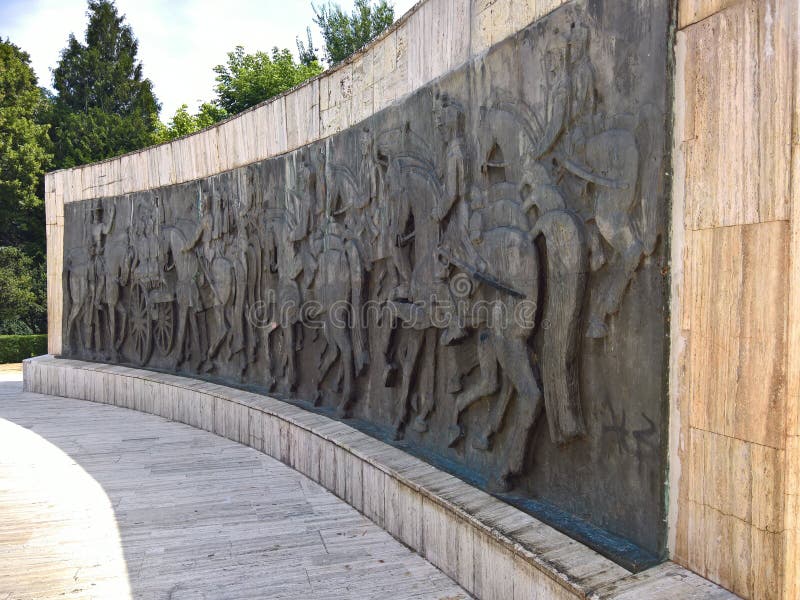 Independence Monument in Turnu Magurele, Romania Editorial Photography ...