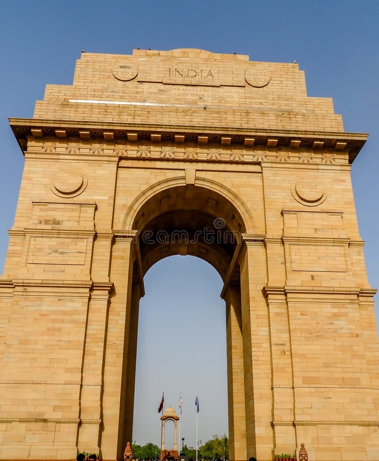 The India Gate Is Located In The Center Of New Delhi Stock Photo