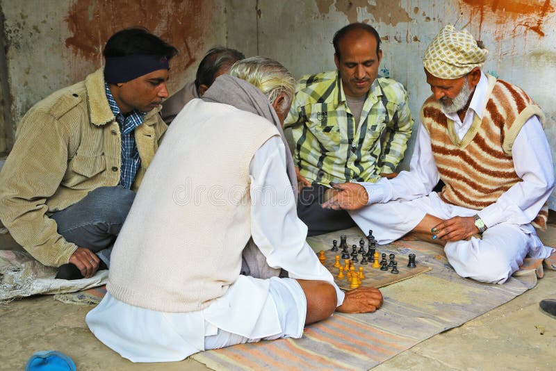 Chess player in street india hi-res stock photography and images