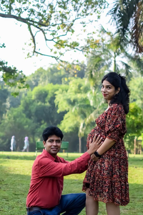 You are literally the only person I have ever wanted to hav… | Maternity  photography poses couple, Couple pregnancy photoshoot, Maternity  photography poses outdoors