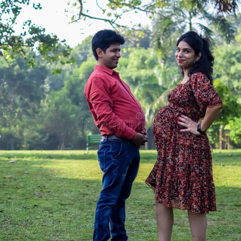 Pregnancy to Baby Photography - Pre and Post Maternity Sessions | Priya  Chhabra Photography