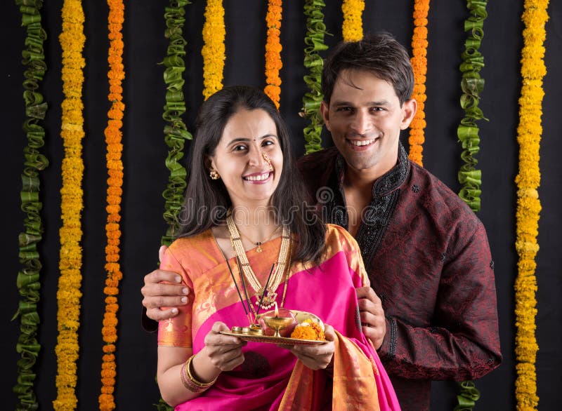 Indian Couple with Puja / Pooja Thali Stock Photo - Image of facial,  hinduism: 110423096