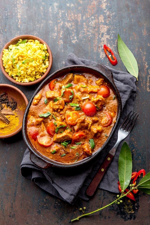 INDIAN FOOD. ROGAN JOSH Curry Sauce Stock Image - Image of bowl ...