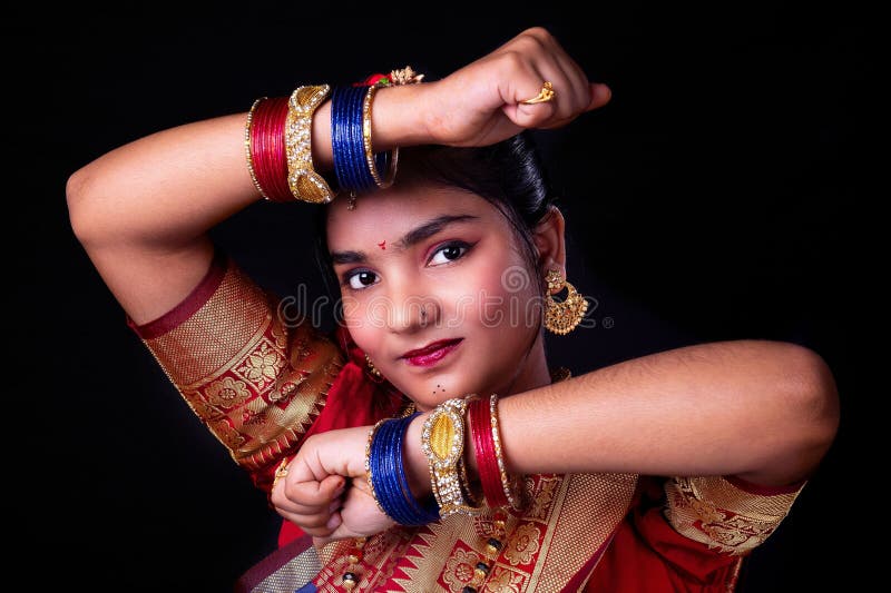 Kashta saree photoshoot poses for girls 💞🤩 - YouTube-nextbuild.com.vn