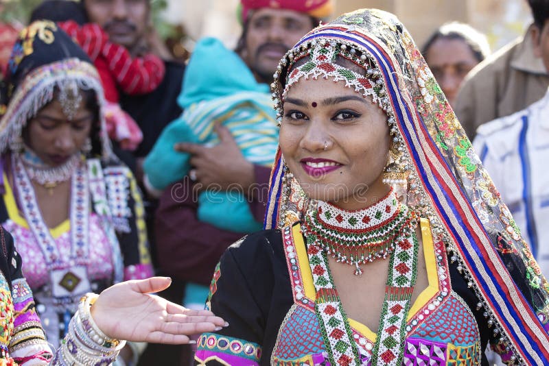 Portrait rajasthani woman dressed in hi-res stock photography and images -  Alamy