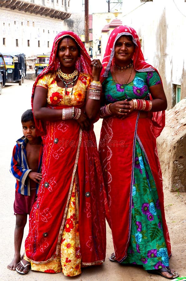 Costume of rajasthan men Men's Attire: by Desert_photographer, via Flickr | Rajasthan  clothes, Rajasthani dress, Renaissance clothing