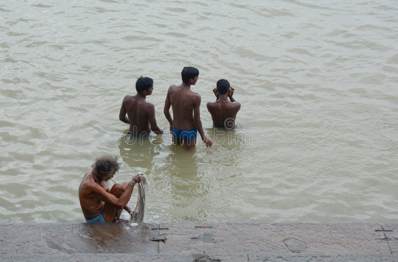 outdoor bath Indian