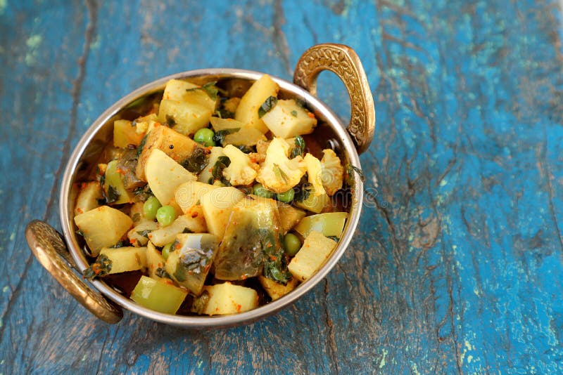 Indian Recipe, Mixed Veg Containing Potato, Pea, CAULIFLOWER and
