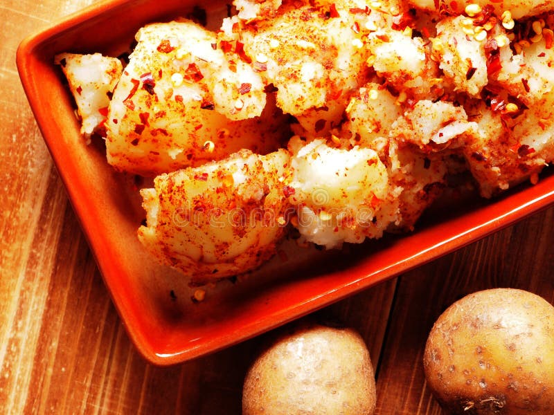 Indian spicy potatoes stock image. Image of spices, vegan - 17291201
