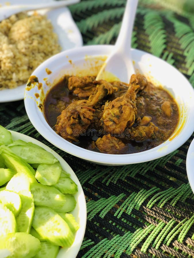Indian Style Chicken Curry. Stock Photo - Image of board, estate: 199080066