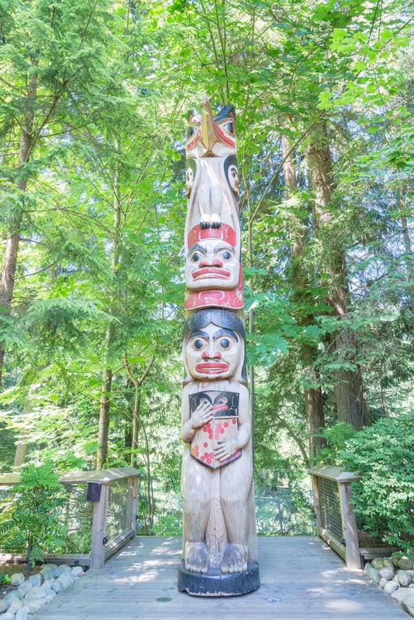Indian Totem Poles in Capilano Suspension Bridge in Vancouver, C Stock ...