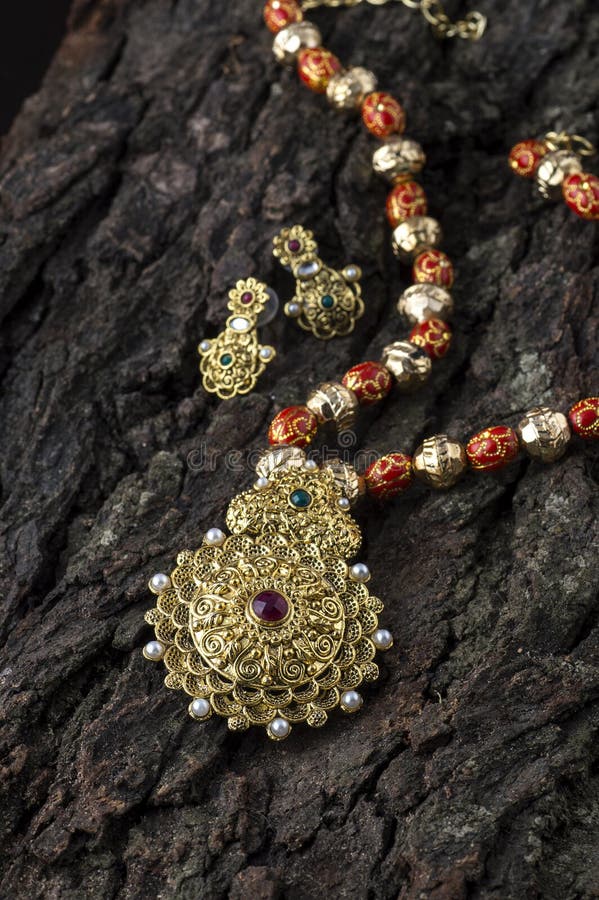 6,823 Indian Traditional Jewellery Photos Free & RoyaltyFree Stock