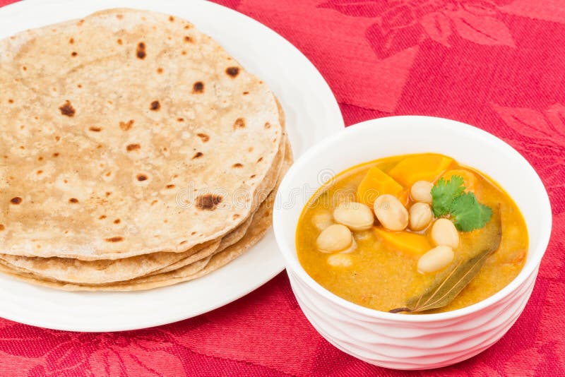 Indian Vegetable Curry and Chapati Stock Image - Image of closeup ...