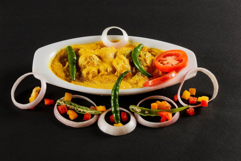 Indianina Non-Veg jedzenie z kurczakiem & twaróg obraz stock Indianina Non-Veg jedzenie z kurczakiem & twaróg obraz stock