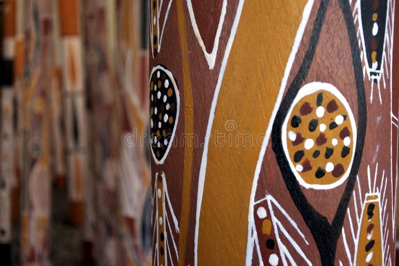 Indigenous Australian art Dot painting on Didgeridoo