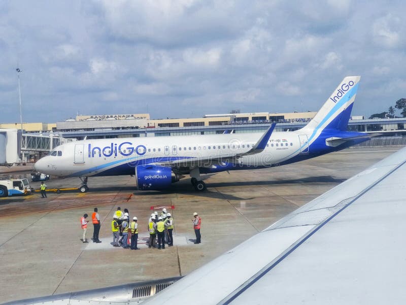 Indigo Airbus A320-271N