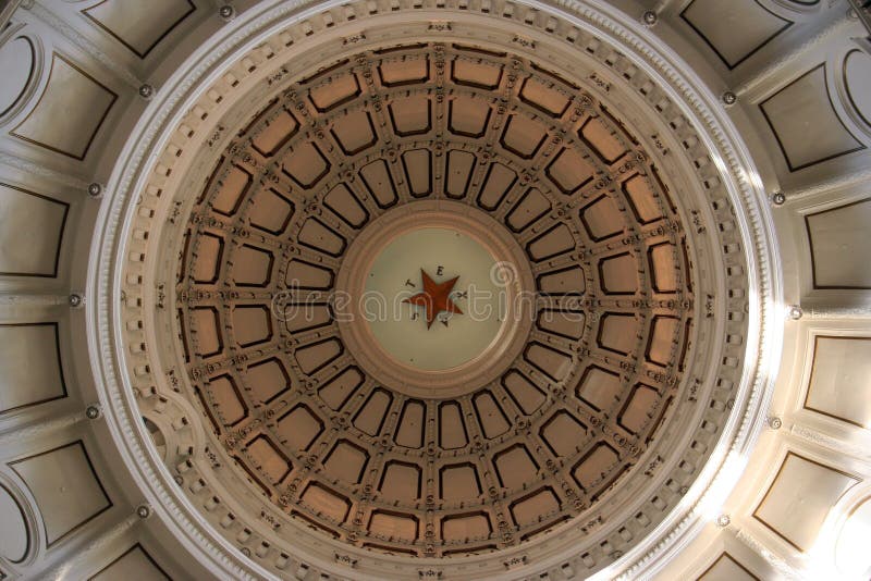 Indique el edificio del capitolio en Austin céntrica, Tejas imágenes de archivo libres de regalías Indique el edificio del capitolio en Austin céntrica, Tejas imágenes de archivo libres de regalías