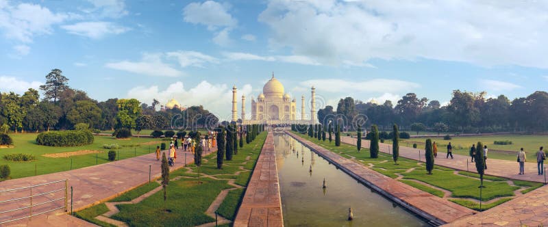 Indisch de wereldoriëntatiepunt van paleistajmahal royalty-vrije stock foto Indisch de wereldoriëntatiepunt van paleistajmahal royalty-vrije stock foto