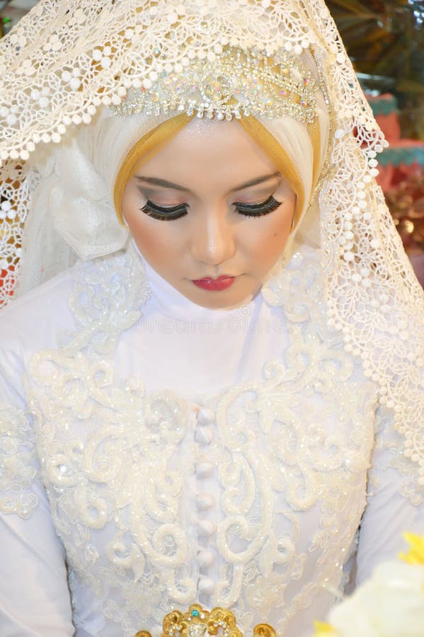 Indonesian bride royalty free stock photos