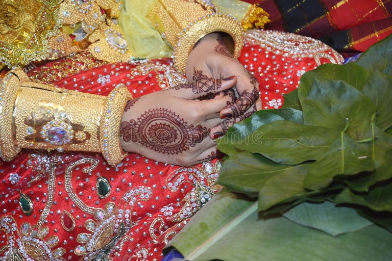 Indonesian bride royalty free stock photography