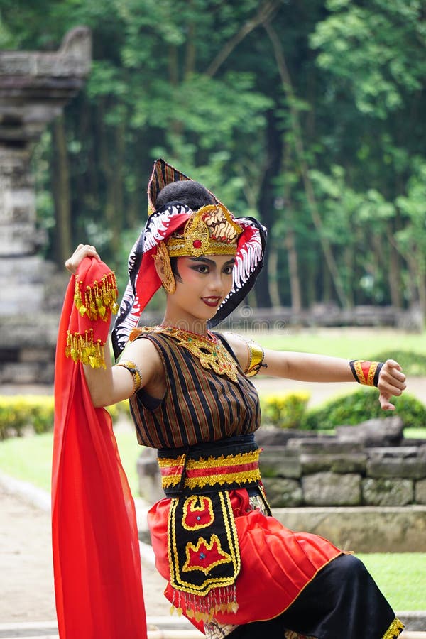 Traditional indonesian costumes