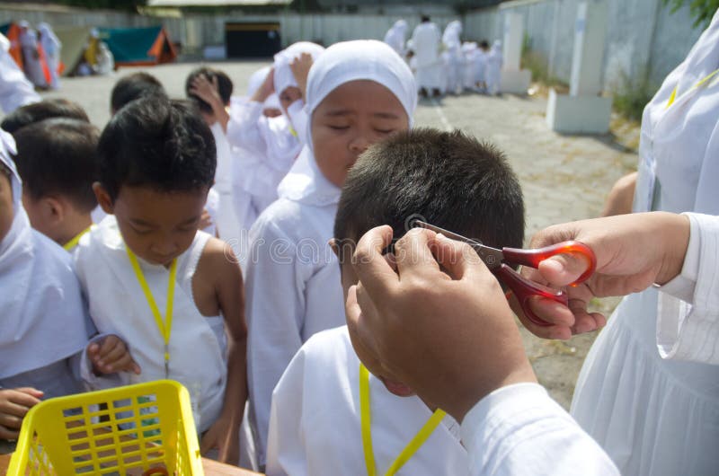 INDONESIAN MUSLIM CHILDREN HAJJ PILGRIMAGE TRAINING stock photos INDONESIAN MUSLIM CHILDREN HAJJ PILGRIMAGE TRAINING stock photos